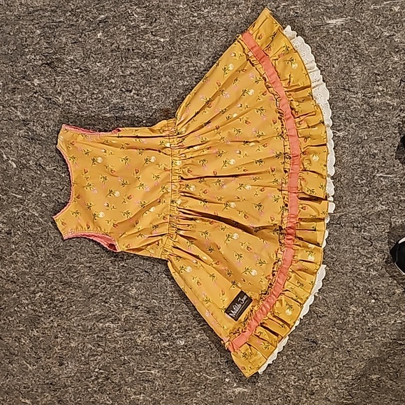 Matilda Jane - Picture 2 of 3